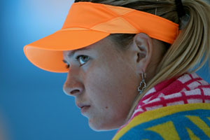 Ailing Sharapova withdraws from Cincinnati