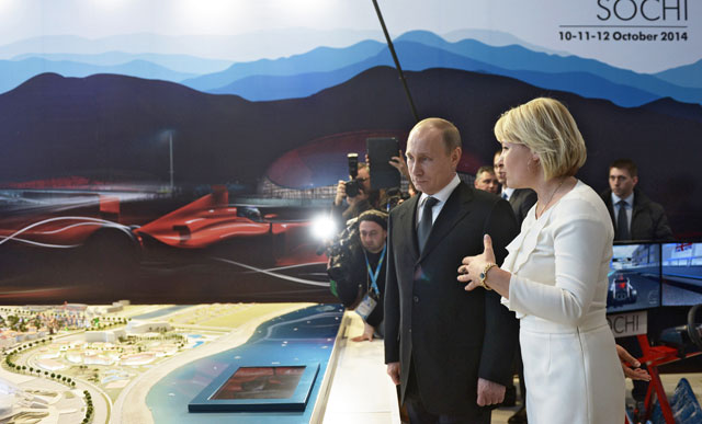 F1 2014: President Vladimir Putin says Russian Grand Prix on track