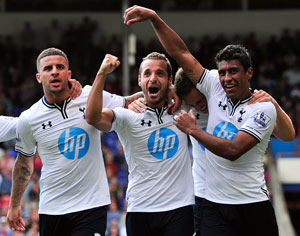 Roberto Soldado gives Tottenham 1-0 victory at Crystal Palace