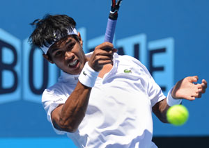 Somdev Devvarman advances to 2nd round of Australian Open qualifiers