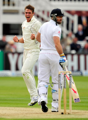 1st Test: Tim Southee treble rocks England on Day 3