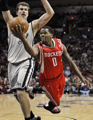 NBA: Houston Rockets hold on the beat San Antonio Spurs 112-106