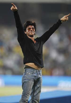 SRK lucky for KKR, say fans on Facebook, Twitter