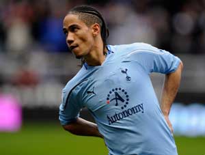 Pienaar has Tottenham future: Redknapp