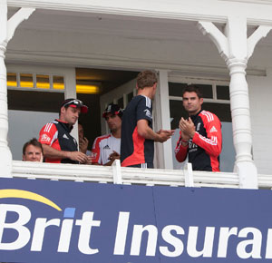 Strauss hopes 3rd Test will restore feel-good factor in England