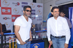 ICC Champions Trophy unveiled by Suniel Shetty