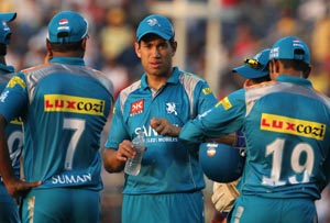 IPL 2013: Taylor set to lead Pune ahead of Yuvraj Singh