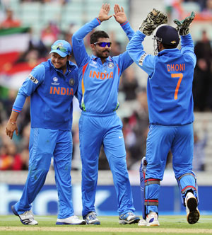 Sahara ineligible, STAR India clinch Indian cricket team's sponsorship rights