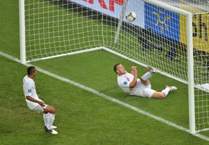 Euro 2012: Ukraine were denied a goal - Referees' chief