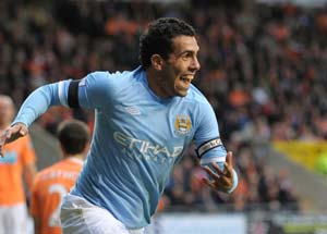 Mancini strips Tevez of City captaincy