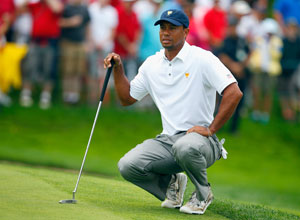 Tiger Woods leads US to Presidents Cup trophy