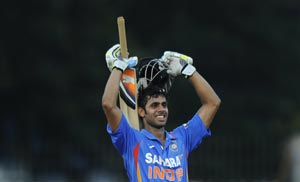 Tiwary dedicates century to Kolkata fire tragedy victims