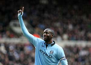 Manchester City beats Newcastle 3-1 to stay close to United