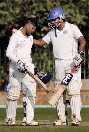 Amol Ubarhande, Shalabh Srivastava fightback for Vidarbha against Karnataka