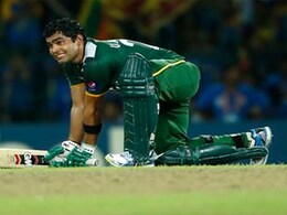 Umar Akmal draws criticism for below-par showing vs India Umar Akmal draws criticism for below-par showing vs India