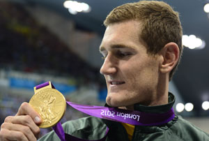 London Olympics 2012 Swimming: Van der Burgh pays tribute to Dale Oen