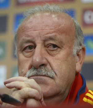 Confederations Cup: 'Threatening' Spain stick to possession guns