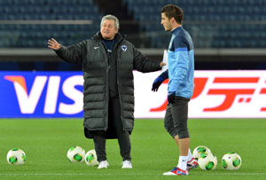 European clubs' money talks, says Monterrey coach