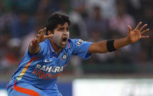 Abhimanyu Mithun replaces injured Vinay Kumar for T20s vs England