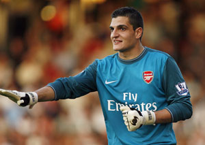 Sunderland sign Vito Mannone from Arsenal