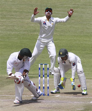 1st Test: Malcolm Waller's 70 takes Zimbabwe to 281/7 at stumps on Day 2