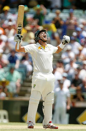 The Ashes, 3rd Test: Shane Watson smashes fourth Test ton