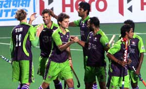 Delhi Waveriders-Punjab Warriors clash to kick-off 2014 Hockey India League