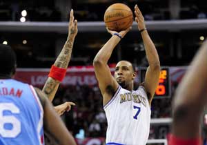 Timberwolves rally in 4th to beat Clippers 109-97