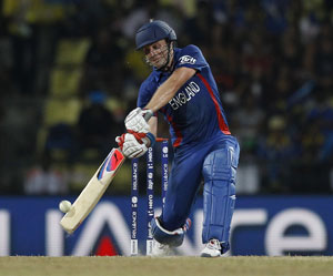 World T20-Super 8: England beat New Zealand by 6 wickets