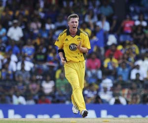 Australia beat Sri Lanka to take the series