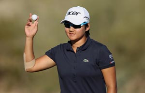 Tseng, Park share LPGA Founders Cup lead