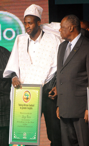 Yaya Toure named African Footballer of the Year for third straight time