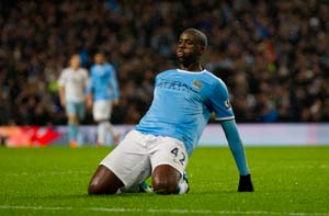 Yaya Toure, Didier Drogba vie for African player of the year award