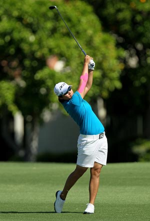 Top-ranked Yani Tseng storms to Kraft Nabisco lead