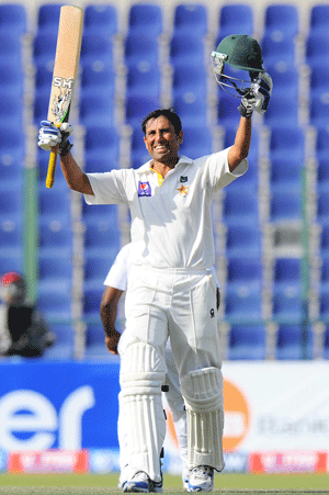 1st Test: Younis Khan, Misbah-ul Haq tons spur Pakistan to 327/4 on Day 2