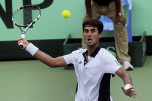 Yuki Bhambri beats Somdev Devvarman to storm into ATP Challenger final