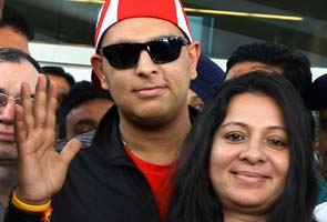 Tendulkar to Yuvraj Singh: Welcome back home my brother