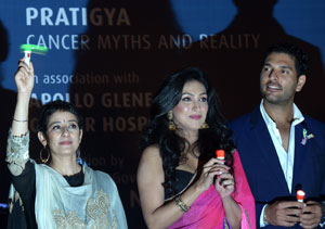 Yuvraj Singh, Manisha Koirala bat for cancer awareness in Kolkata