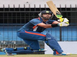 Yuvraj Singh shines as India Blue edge India Red by 11 runs to make Challenger Trophy final Yuvraj Singh shines as India Blue edge India Red by 11 runs to make Challenger Trophy final