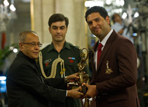 Lance Armstrong still remains my hero, says Yuvraj Singh