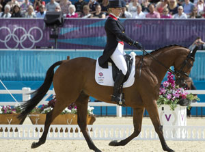 London 2012 Equestrian: Family affair as Zara Phillips makes Games bow