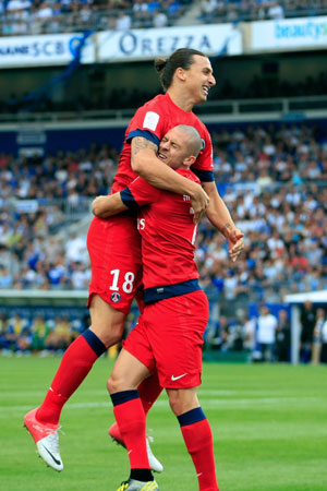 Zlatan Ibrahimovic's brace cheers PSG